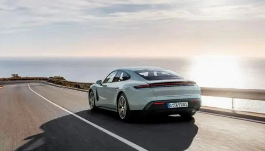 2025 Porsche Taycan Range, Charging, and Battery Life