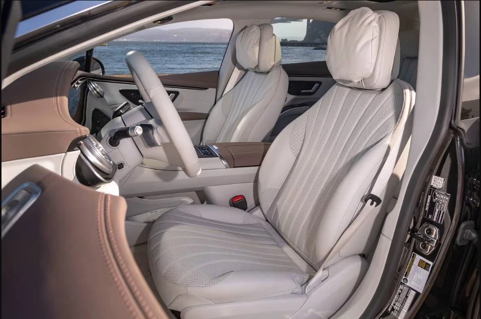 2024 Mercedes-Benz EQS Interior, Comfort, and Cargo